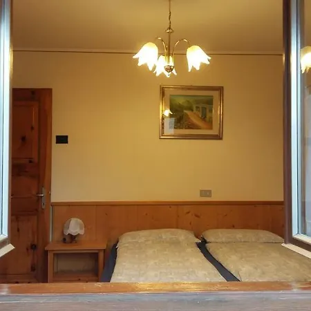 Feloi Apartment